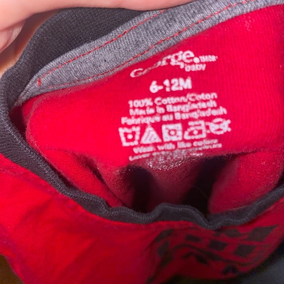 3-12 $Long sleeve onesie 6-12 m - Picture 3 of 3